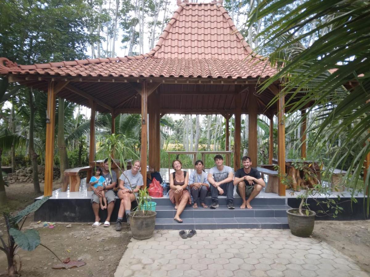 Adventure Turtle Homestay Meru Betiri Sarungan Ngoại thất bức ảnh