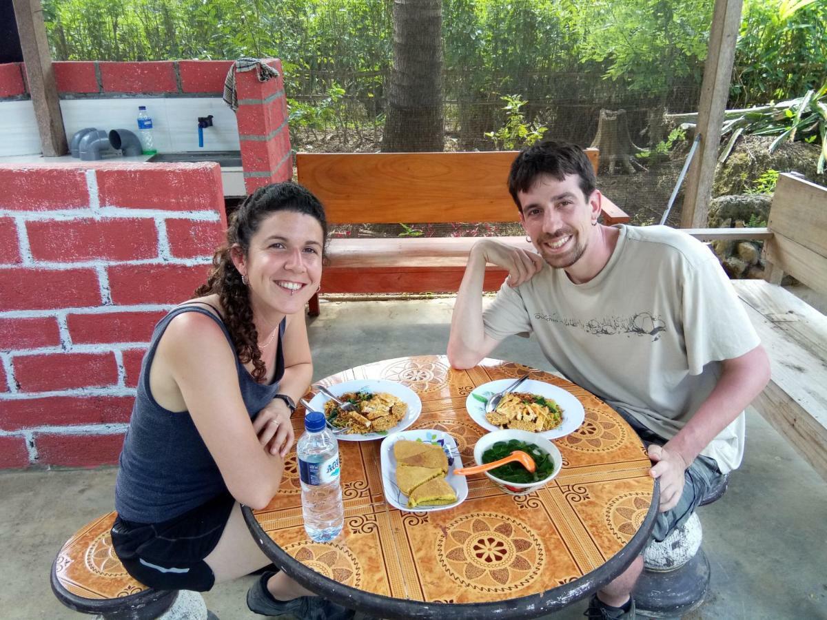 Adventure Turtle Homestay Meru Betiri Sarungan Ngoại thất bức ảnh